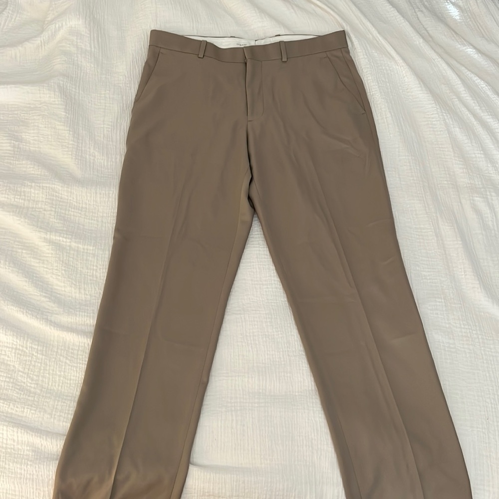 Perry Ellis Dress Pants - 32